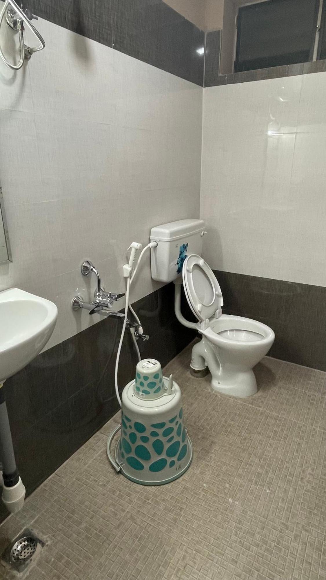 Hotel Sugam Karaikudi 외부 사진