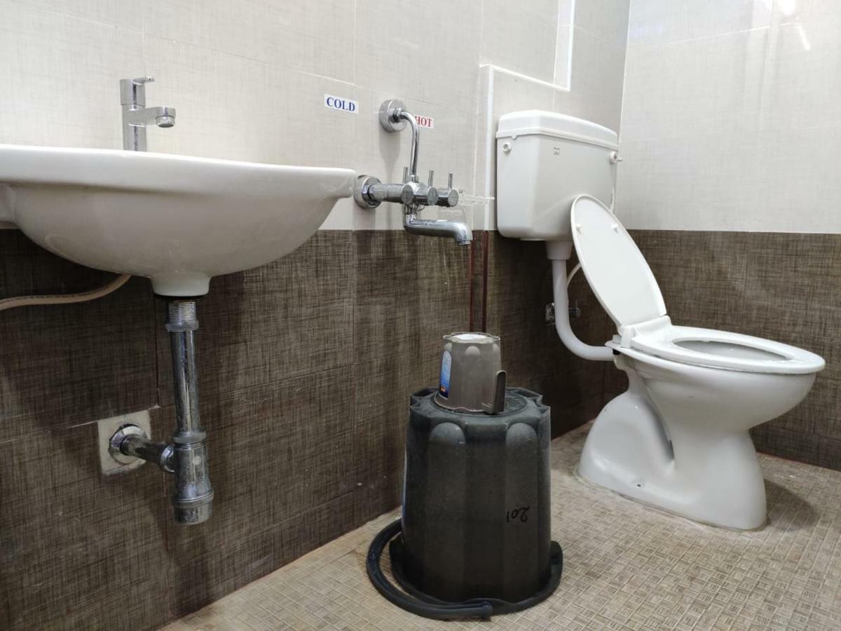 Hotel Sugam Karaikudi 외부 사진